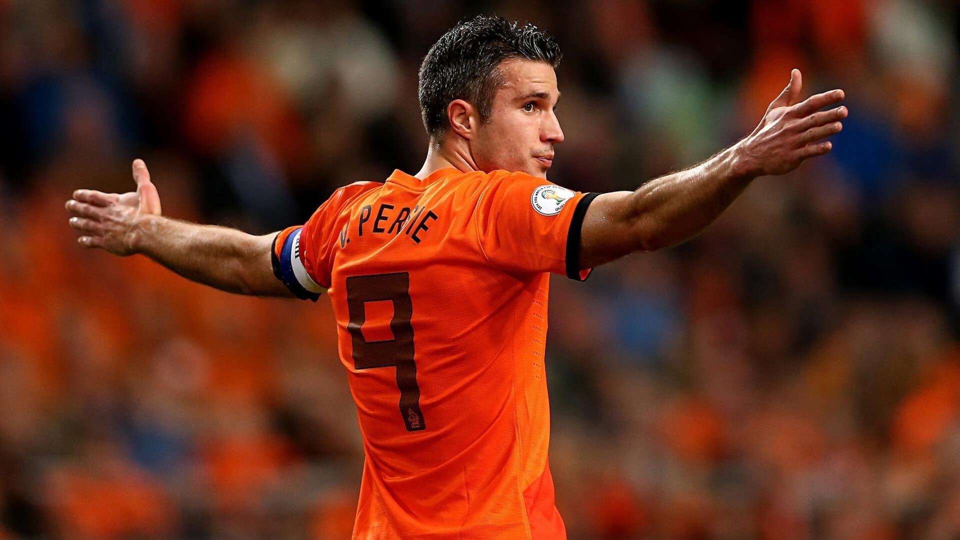 世界杯裁判团队接受专项培训以提升判罚精确度,世界杯裁判要求