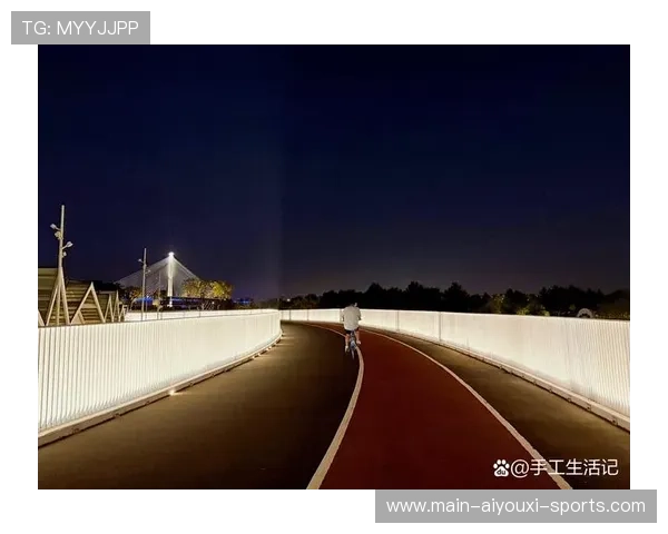 城市体育广场增加夜间照明满足夜跑和健身需求，城市体育馆收费吗